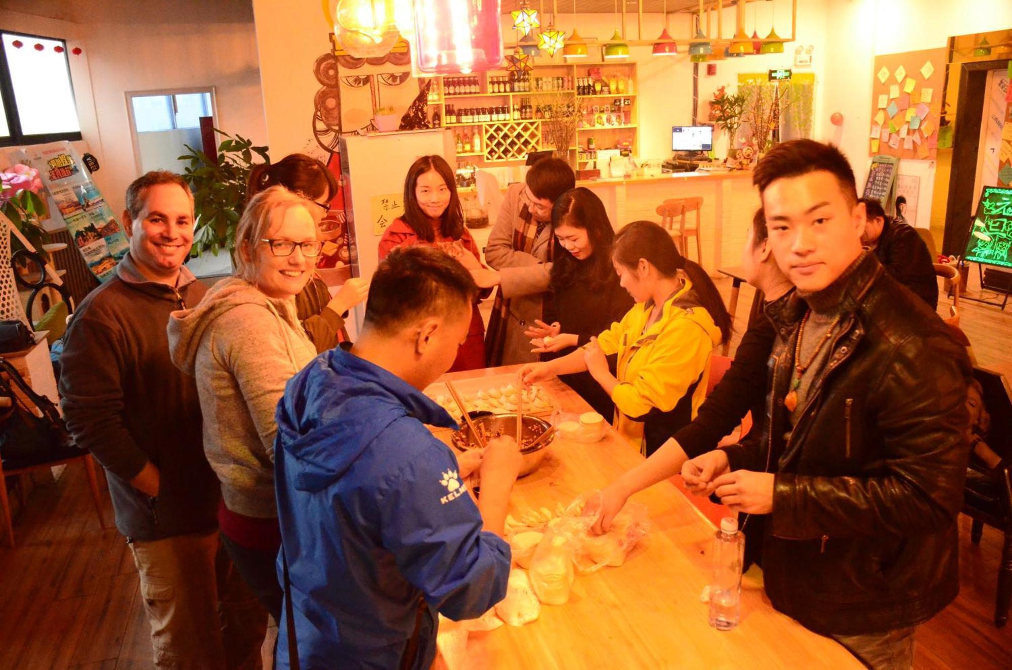 Infinite Stars Us Youth Hostel Chengdu Extérieur photo